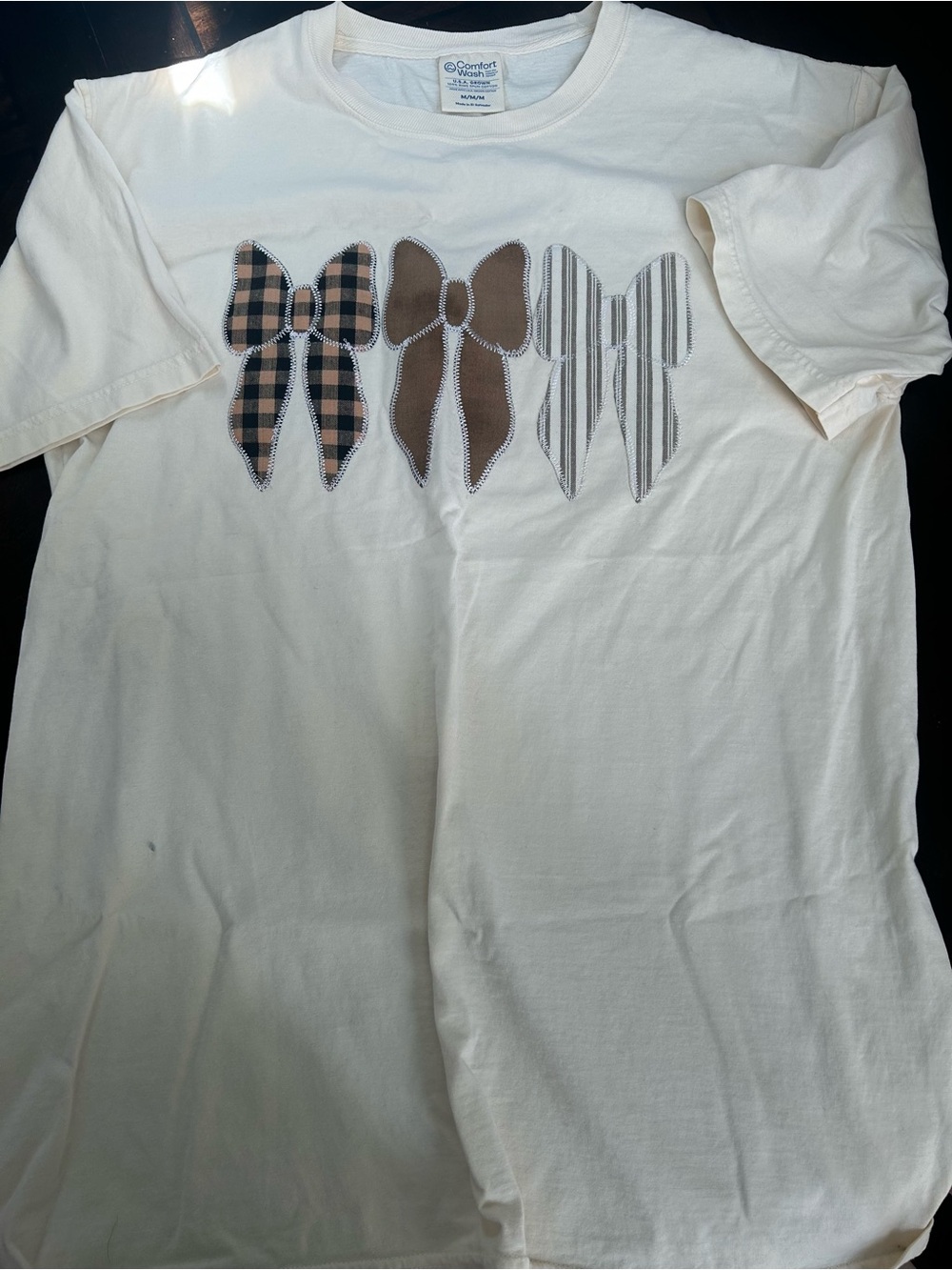 Comfort Colors Cream Short Sleeve Tee with Bow Appliqués
